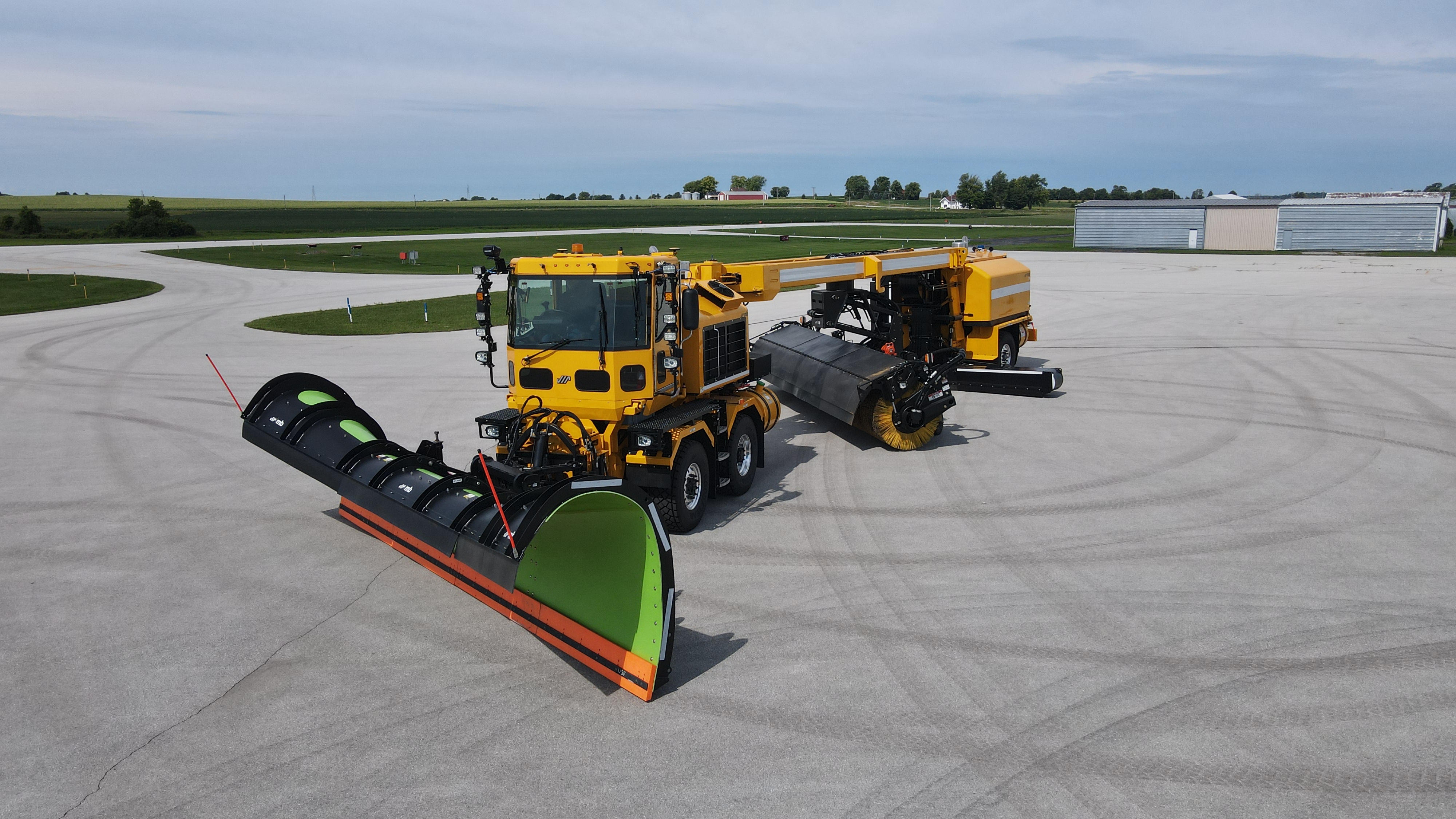 MB Multi-Tasking - Chassis, blowers, brooms and plows