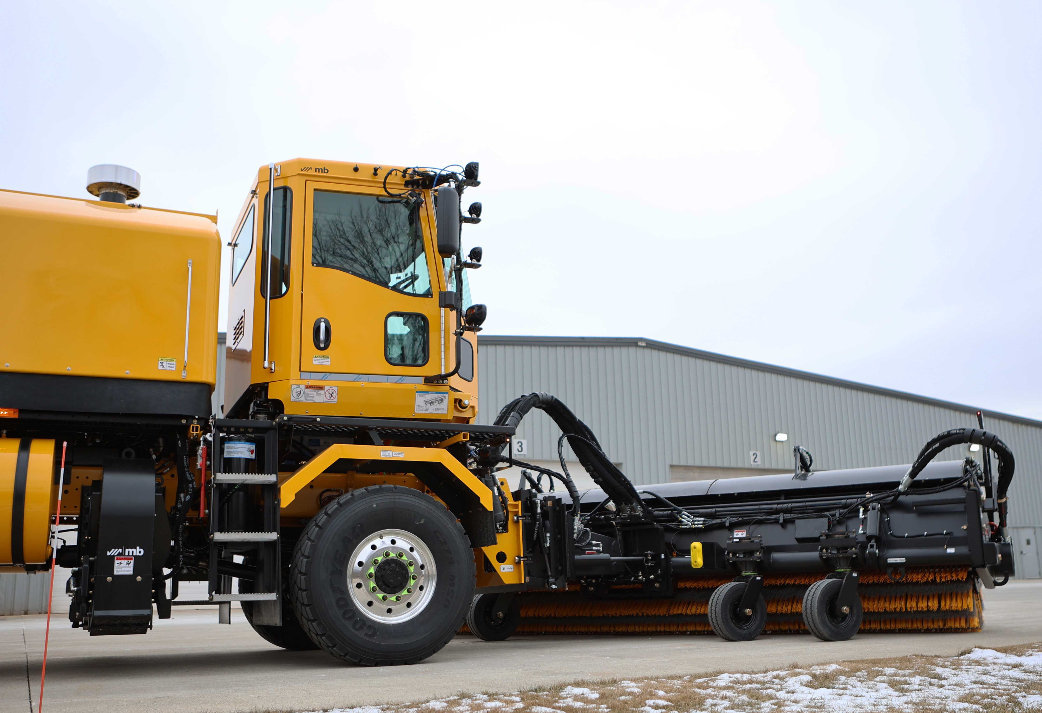 MB3 Commercial Chassis