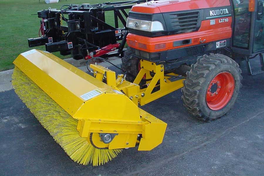 MLT Tractor Broom
